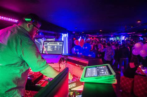 Toronto Nightclubs Are Reopening For Step 3 But Many Are Deciding To Wait