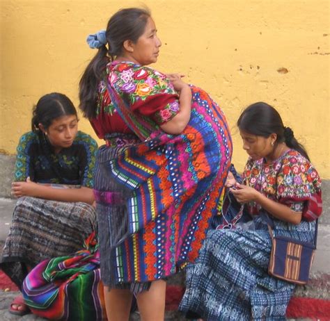 Rwandan traditional wedding dress is called mushanana. Guatemalan women in traditional dress | These women made ...