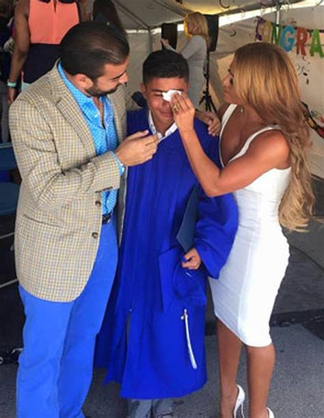 Maripily No Para De Llorar En Graduación De Su Hijo Joe Joe Primera Hora