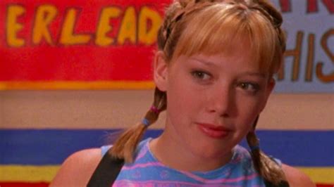 Lizzie Mcguire Revival Script Contains Sex And Cheating Entertainment Tonight