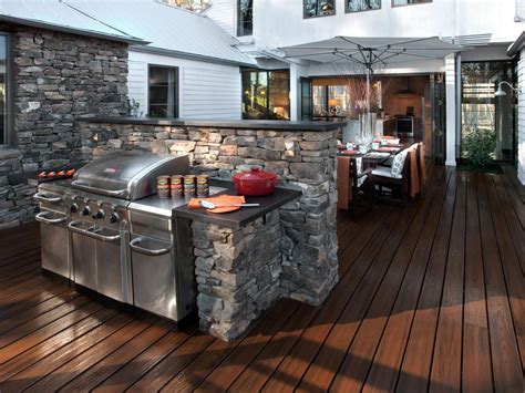Outdoor Kitchen Countertops Pictures Tips And Expert Ideas Hgtv