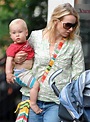 Naomi Watts and Sasha run errands in NYC – Moms & Babies – Celebrity ...