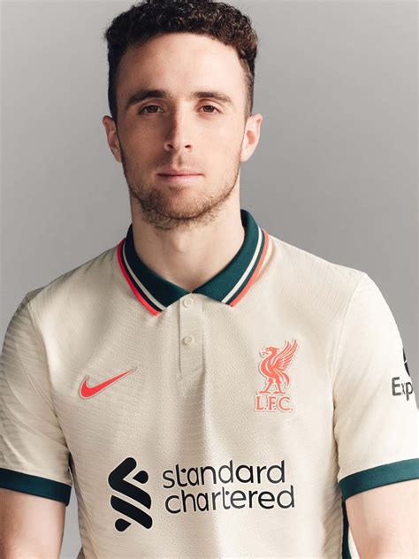 Liverpool Fc Unveil New 202122 Away Kit With Serious 90s Throwback Liverpool Fc This Is