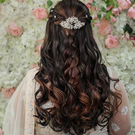 Easy Hairstyles To Do At Home For The Bridesmaids To Be