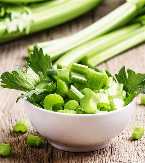 30 Promising Health Benefits Of Celery