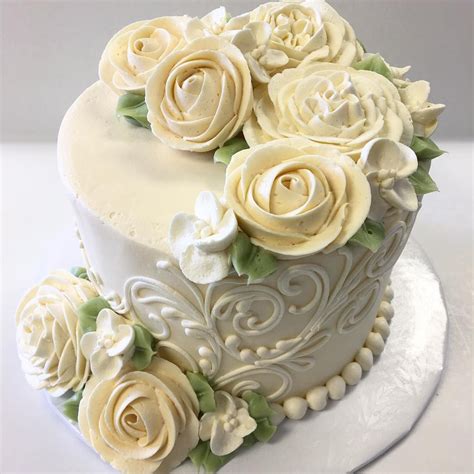 Buttercream Flowers Buttercream Cake White Flower Cake Shoppe Wedding Fair Dessert