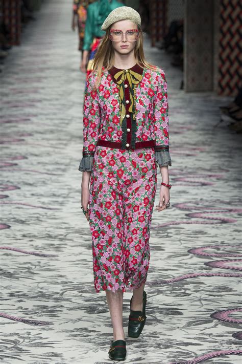 Show Review Gucci Ready To Wear Spring 2016 Fashion Bomb Daily