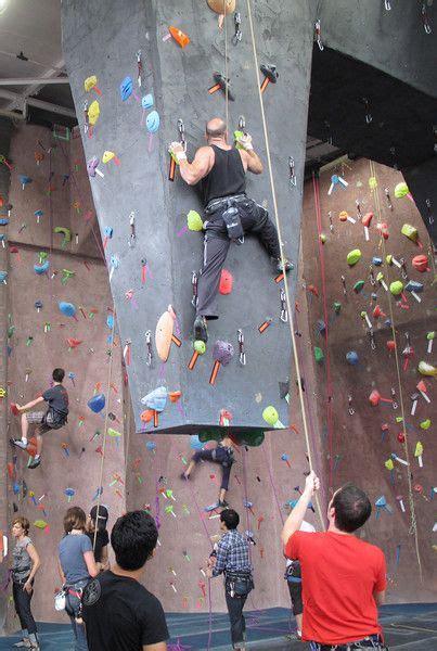 Brooklyn Boulders Indoor Rock Climbing For Everyone Indoor Rock