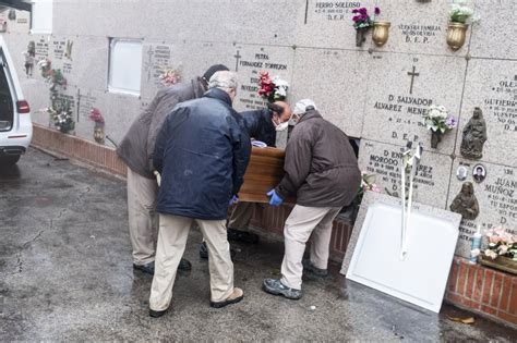 Fotos Un Cementerio En Tiempo Del Coronavirus Madrid El Pa S