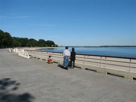 Visitor Info Pelham Bay Park And Orchard Beach In Nyc