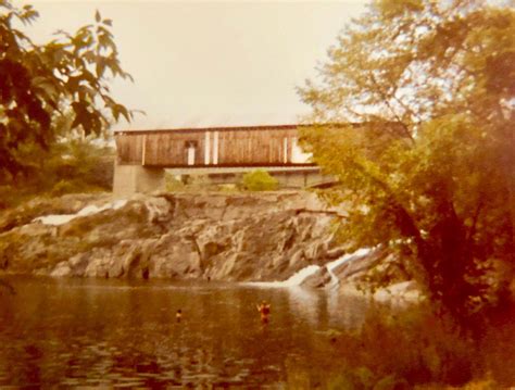 Willard Covered Bridge In North Hartland Vermont Paul Chandler
