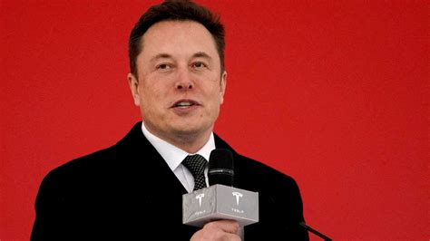 Musk Invokes Aliens When Asked About His Successor Heres What Tesla