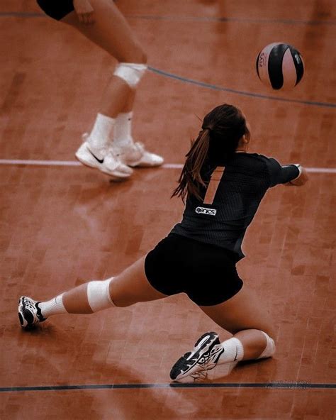 Pin De The Aesthetics Of Feminine Bea Em Volleyball Aesthetic Em 2023 Voleibol Feminino