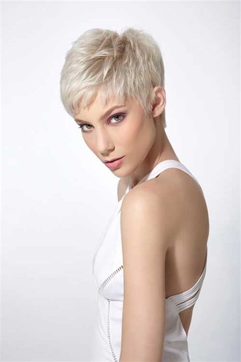 25 Quick Haircuts For Women With Fine Hair Short Pixie Haircuts Fine Hair And Short Pixie