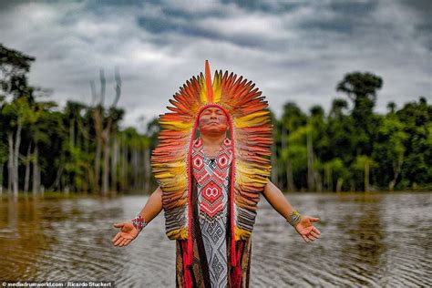 Incredible Photographs Of Brazilian Rainforest Tribes Rainforest Tribes Brazil People The