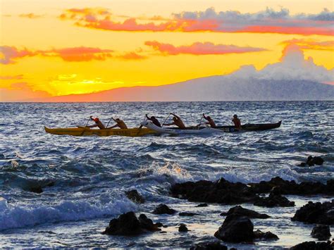 Outrigger Canoes Paddle By At During Sunset Outrigger Canoe Hawaiian