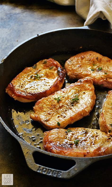 Many cooks prefer to pan sauté them or grill them briefly, but baked thin pork chops oven baked is one of the best ways to cook thin pork chops while freeing up your stovetop to prepare other healthy foods at the same time. Pan Seared Boneless Pork Chops with a Tangy Raspberry ...