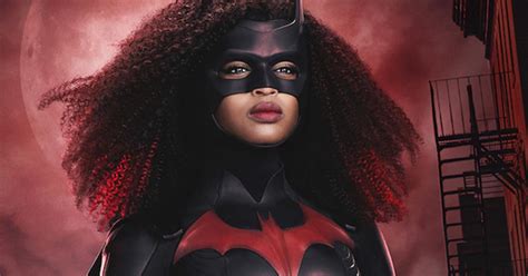 Le nouveau costume de Batwoman se dévoile en images Premiere fr