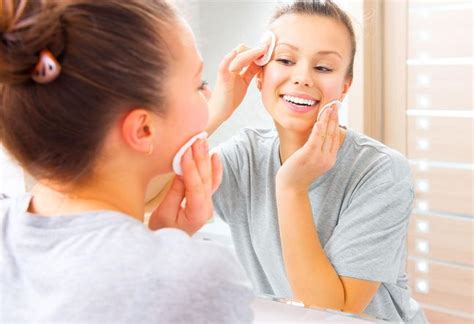 Odpowiednia pielęgnacja - Sposoby na oczyszczenie skóry | WP abcZdrowie