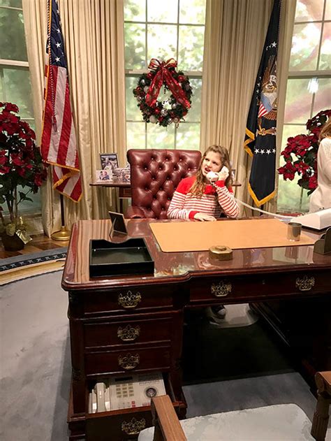 Nbc news goes to the archives to revisit president george w. Visiting the George Bush Presidential Library in College ...