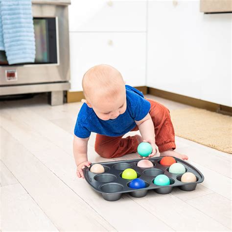 Easy Activities Your 9 Month Old Will Love Lovevery