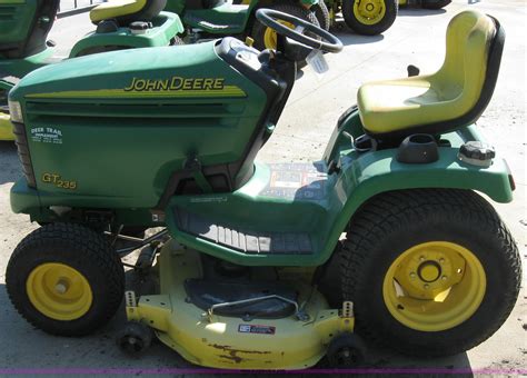 2004 John Deere Gt235 Lawn Mower In Emporia Ks Item 2591 Sold