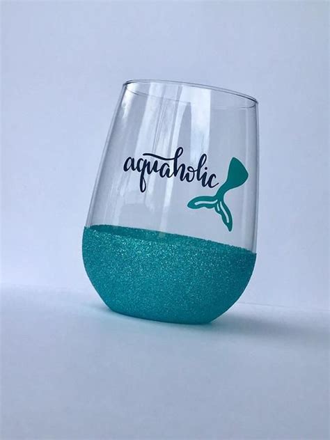 Aquaholic Mermaid Glitter Wine Glass Etsy Glitter Wine Glass