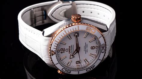 Sale All White Mens Watch In Stock