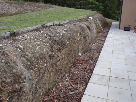 If so then it is time to get rid of the crumbling stone retaining wall. Australian Retaining Walls Heron Concrete Block Retaining ...