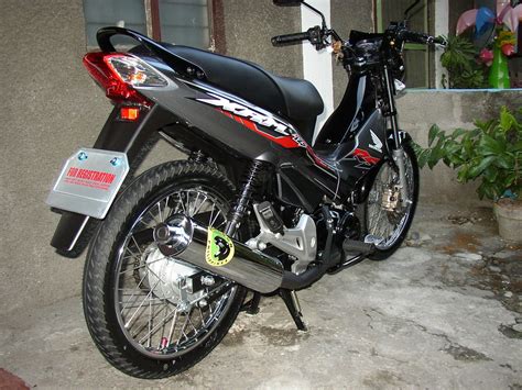 The honda xrm in the philippines is the xrm 125 and has three variants under its series. Honda XRM RS 125 (10) | Back side view (3) Photo was taken ...