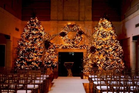 40 Best Christmas Wedding Theme Ideas Christmas Wedding Centerpieces