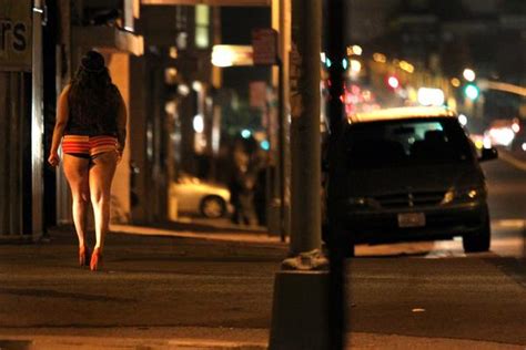 Church Makes Oakland Prostitutes Its Mission The Mercury News