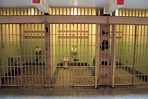 File:Alcatraz Island - prison cells.jpg - Wikimedia Commons