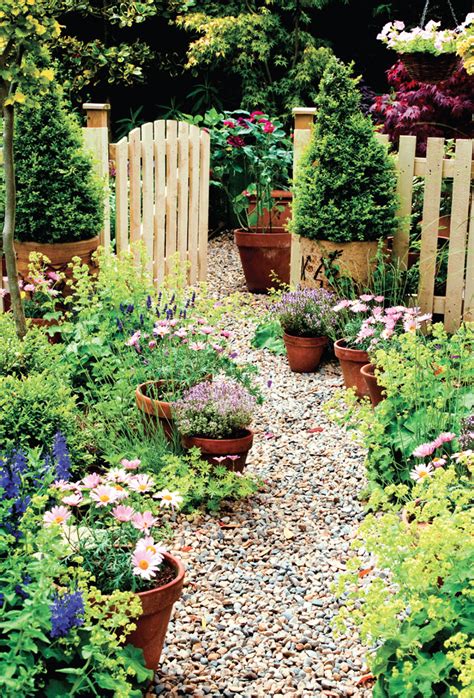 How To Create A Cottage Garden Tips From Frankie Flowers Artofit