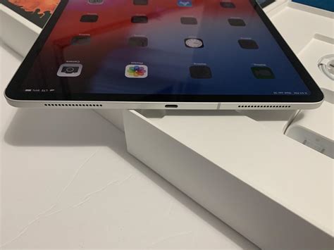 Apple Ipad Pro 129 3rd Gen 2018 Unlocked Silver 64gb A2014