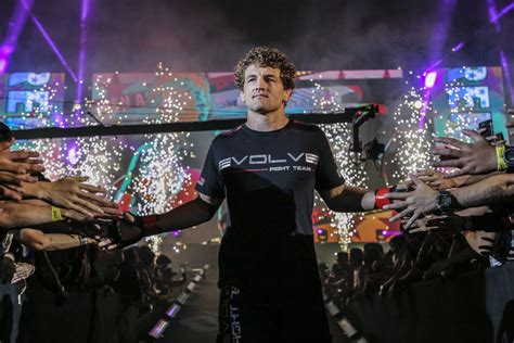 Just as he did in wrestling, askren approached mma in his own way. MMA News: Ben Askren has no intention of giving up welterweight gold in career's final bout