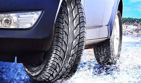 This does not contain an extra tube which is provided in tubed tyres. Advantages of Tubeless Tyres