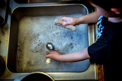 10 Kitchen Chores That Children Should Not Do The Homesteading Hippy