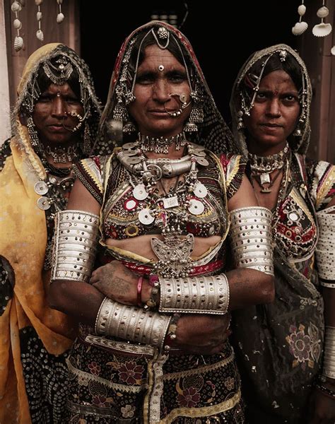 Mindblowing Photographs Of The Last Surviving Tribes On Earth