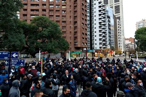 Ciudad autónoma de buenos aires, capital del país. Cordobeses desafían la cuarentena con numerosas ...