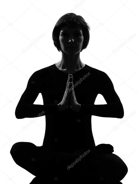 Žena Sukhasana Představují Meditaci Jógy — Stock Fotografie © Stylepics