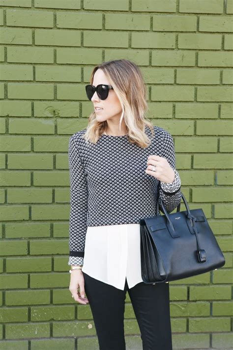 Check spelling or type a new query. How To Wear A Crop Top Over A Shirt 2021 | FashionGum.com