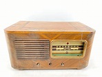Lot - Vintage RCA Victor Radio Model RC 1004 E