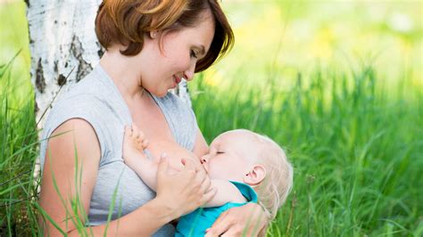 The Benefits Of Breastfeeding May Be Exaggerated Baby Breastfeeding