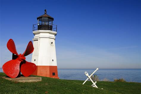 15 Best Ohio Lighthouses To Check Out This Year