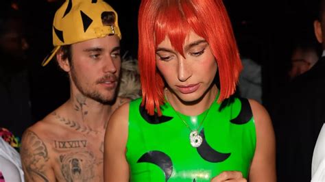 Justin And Hailey Bieber S Halloween Costumes Seetheir Outfits