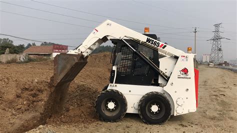 Chinese Awesome Construction Machine 65hp Diesel Engine Mini Skid Steer