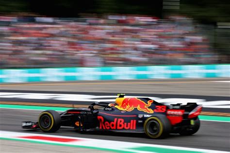 227,373 likes · 9,428 talking about this. Oranje-international Stefan de Vrij geeft Max Verstappen ...