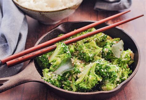 Broccoli Stir Fry Veggiecurean