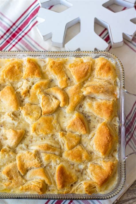 Sausage And Gravy Biscuit Casserole So Easy And Comforting